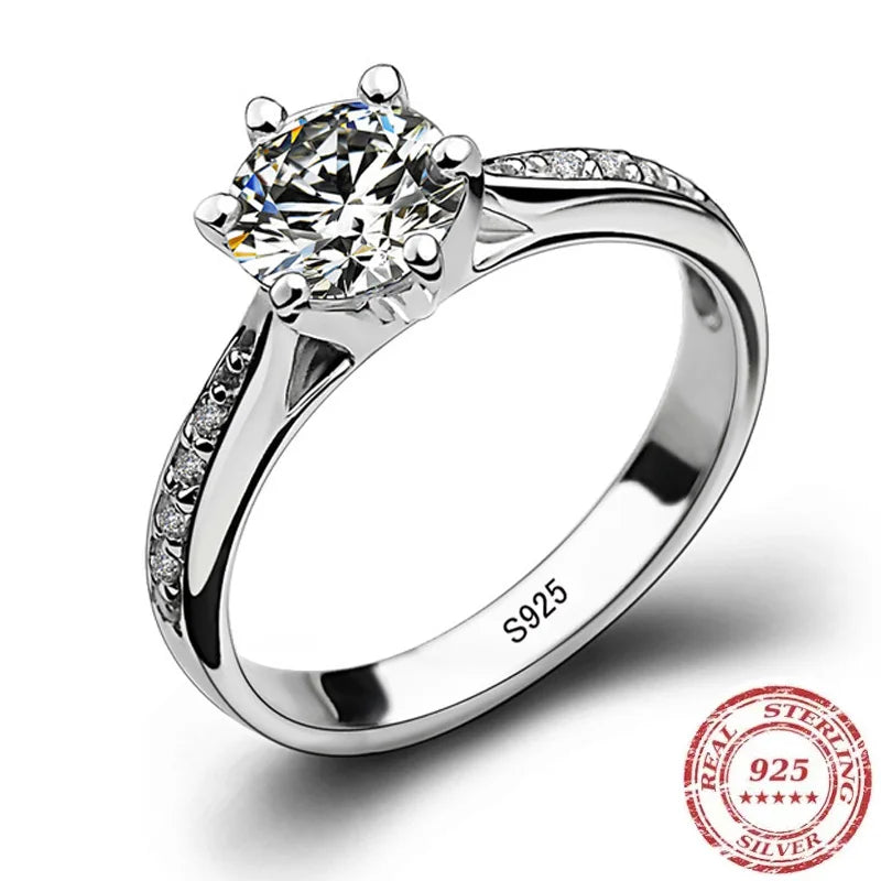 Vellora Diamond Ring